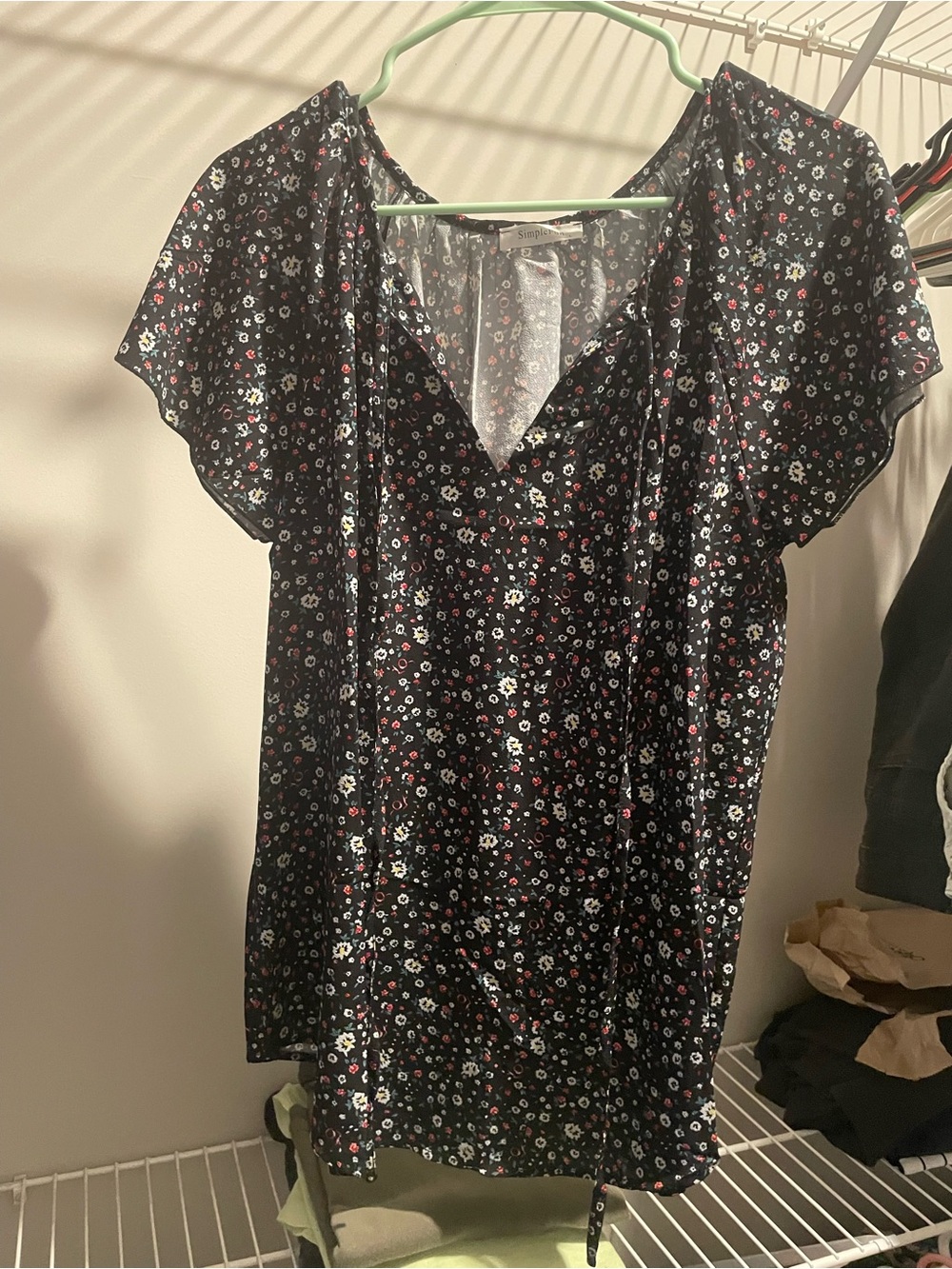Simple Black Floral V-Neck Flutter Sleeve Top